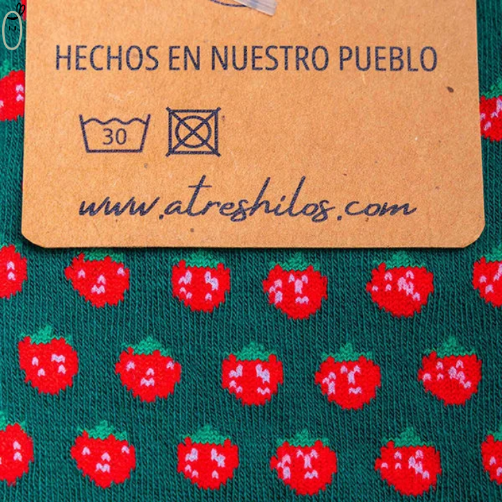 Calcetines Barefoot "Merienda en los Pinos" de A tres hilos