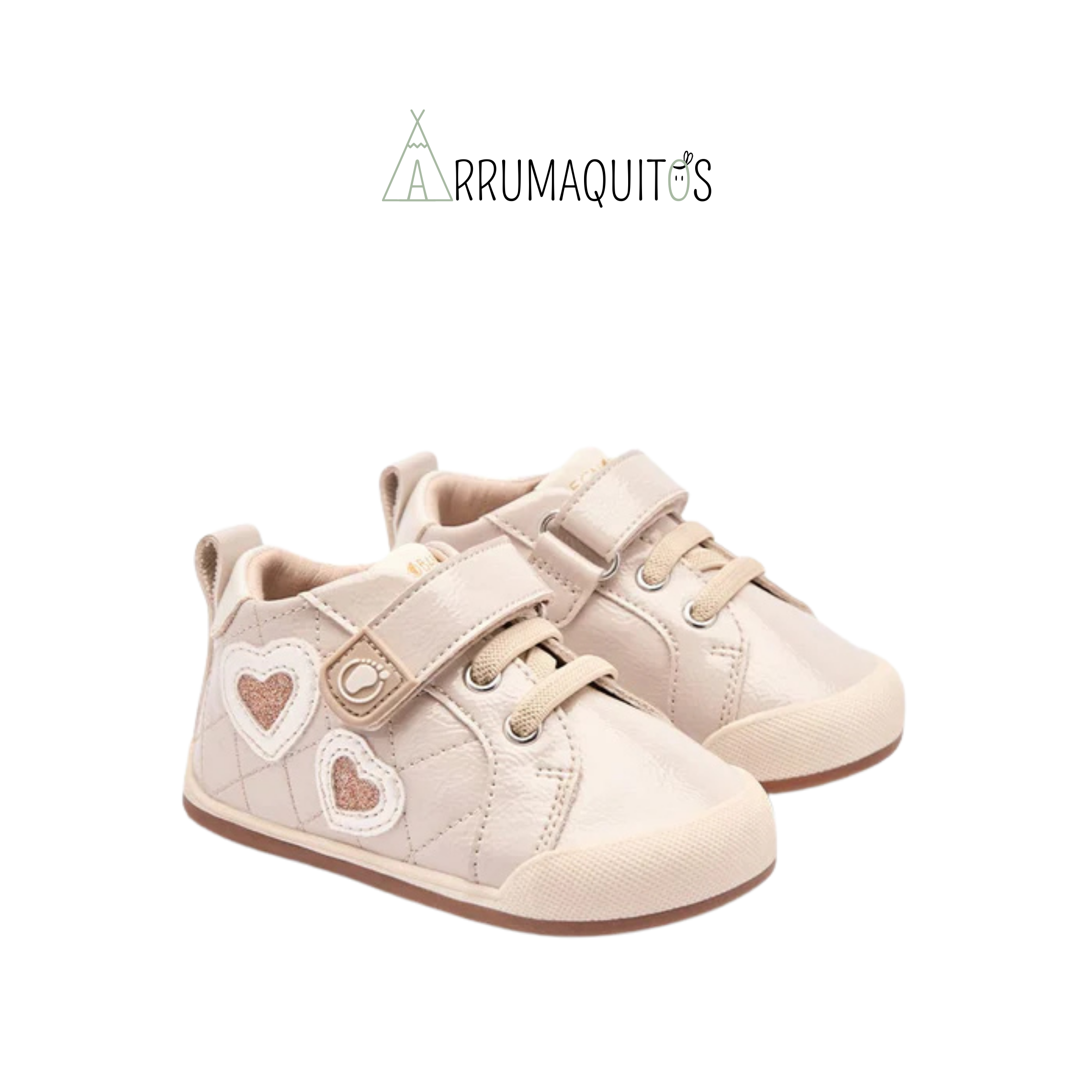 Sneakers Rosas Acolchadas Corazones de Purpurina